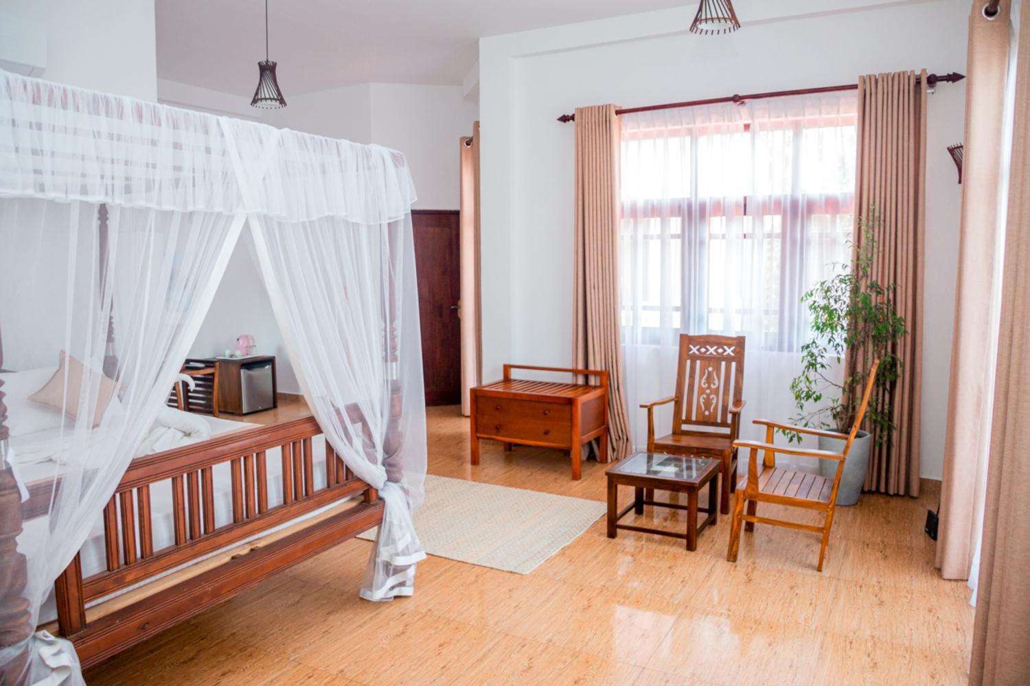 Nibbana Mirissa Hotel Экстерьер фото