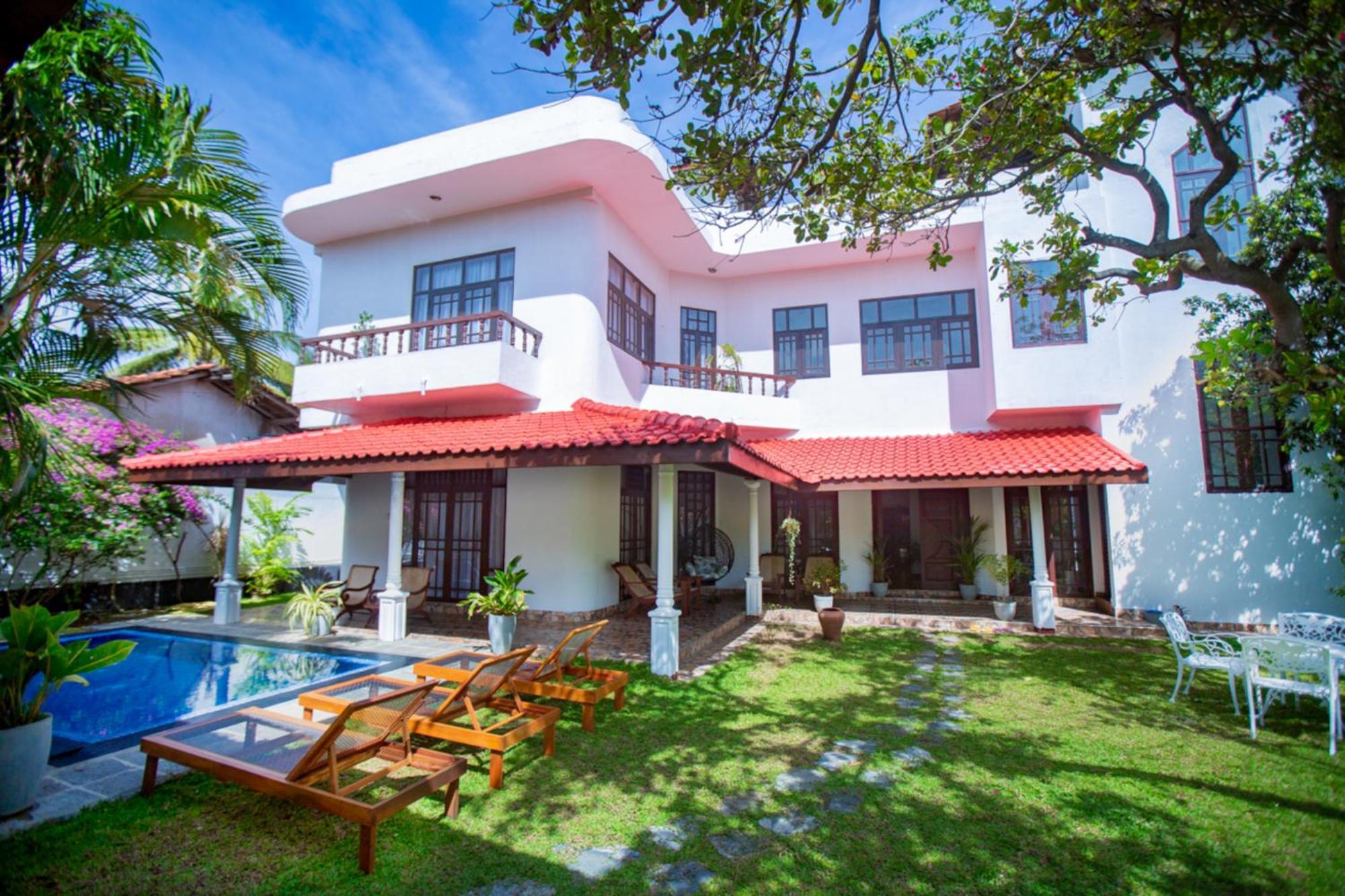 Nibbana Mirissa Hotel Экстерьер фото